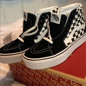 Womens Vans Sk8-HI Platform 2 Sneakers White Black
